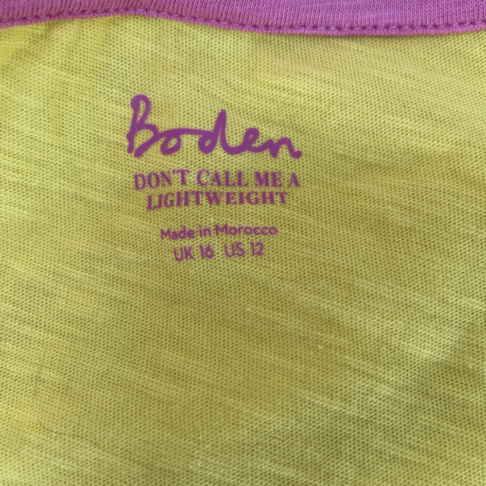 Boden V-Neck Cotton Top - Picture 3 of 4